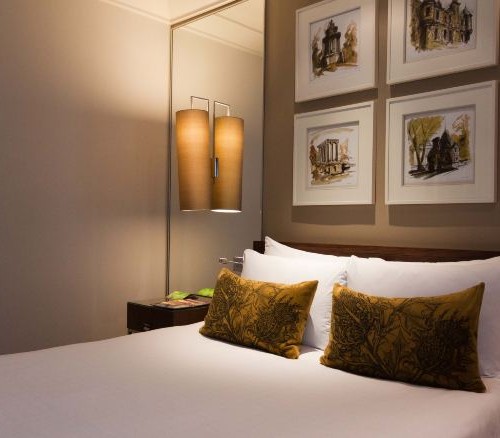 Гостиницы и Минска