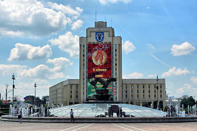 Площадь Независимости в Минске